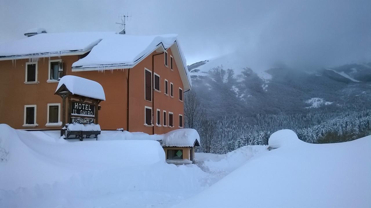 Hotel Il Ghiro أوفندولي المظهر الخارجي الصورة